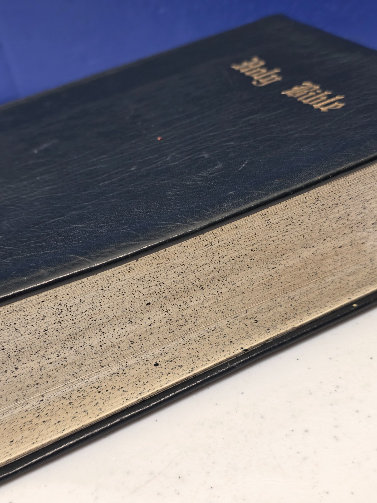 VTG Black Leather (?) New World Translation Of The Holy Scriptures 1984