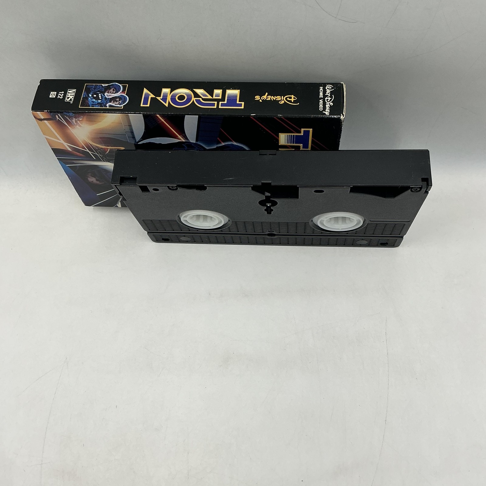 Vintage Disney’s TRON Lisberger MacBird Walt Disney Home Video VHS USA Sci-Fi