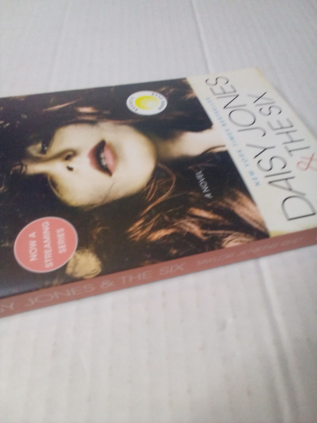 Daisy Jones & The Six Taylor Jenkins Reid Paperback Novel