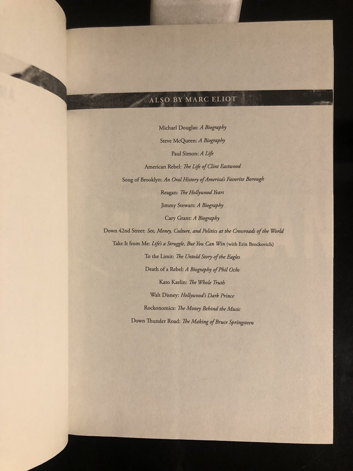 American Titan Searching For John Wayne Marc Eliot Dey St US 2014 First Ed/F.Pr.