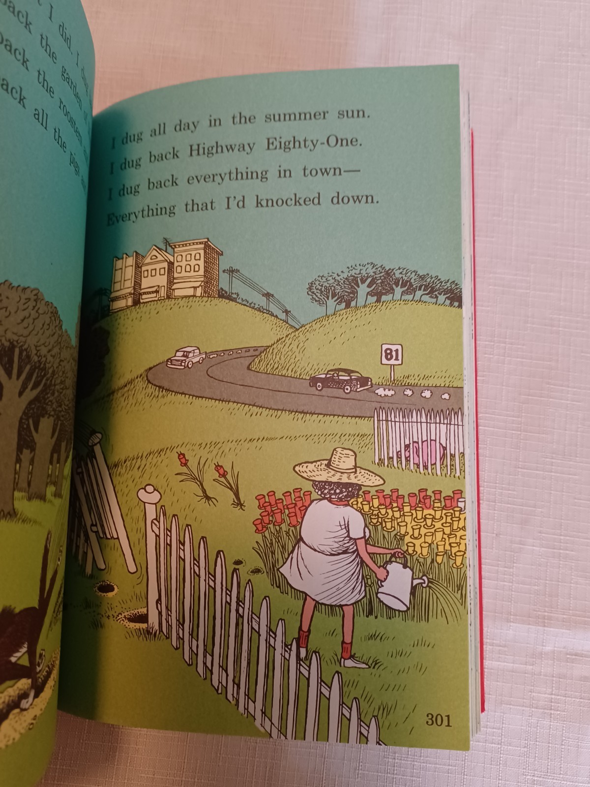 1995 Dr. Seuss The Big Red Book of Beginner Hard Cover 6 Stories Book 344 Pages