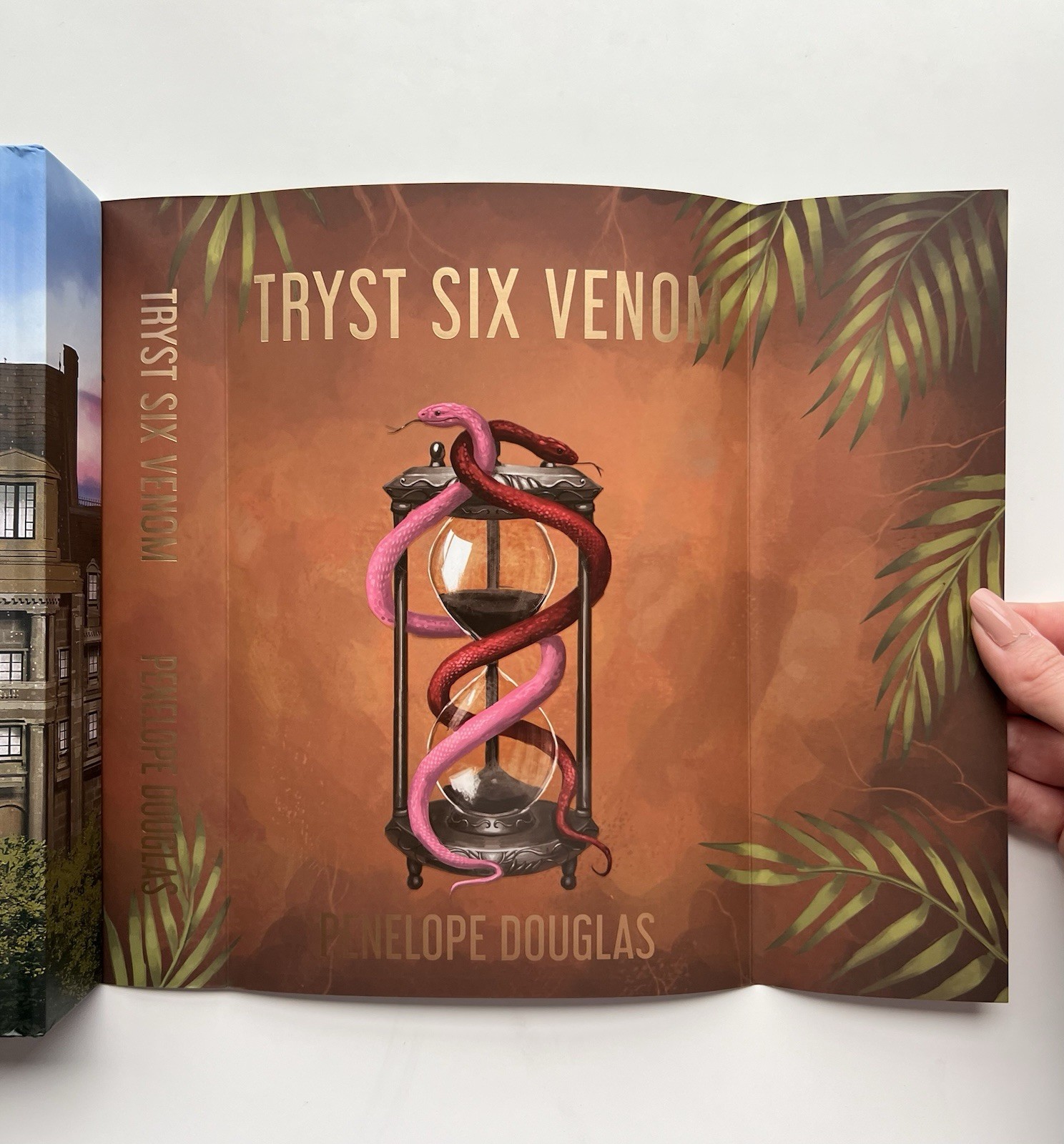 BooksforDaysCrate – Tryst Six Venom by Penelope Douglas