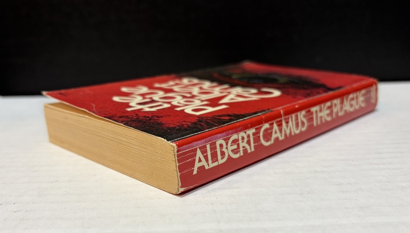 1972 1st Printing Vintage Books PB „THE PLAGUE“ by Albert Camus