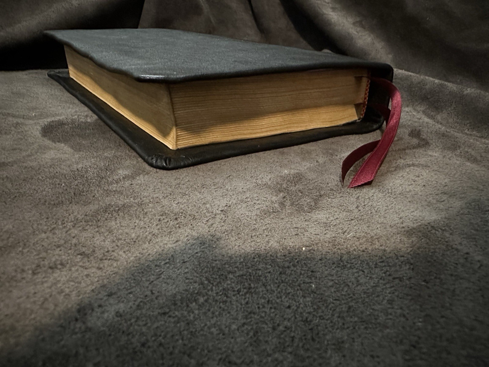 Edge Lined orthodox study bible leather With Apocrypha/ Deuterocanonical
