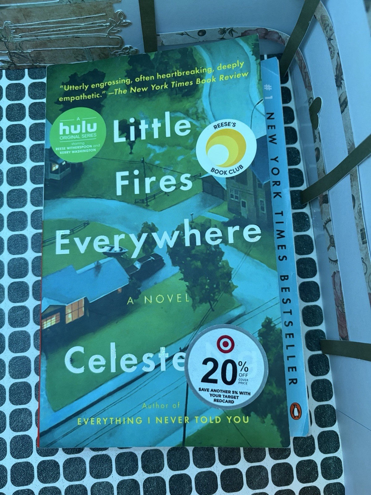 4 Fiction Paperback Contemporary Books Celeste Ng, Delia Owens, Doerr, Waxman