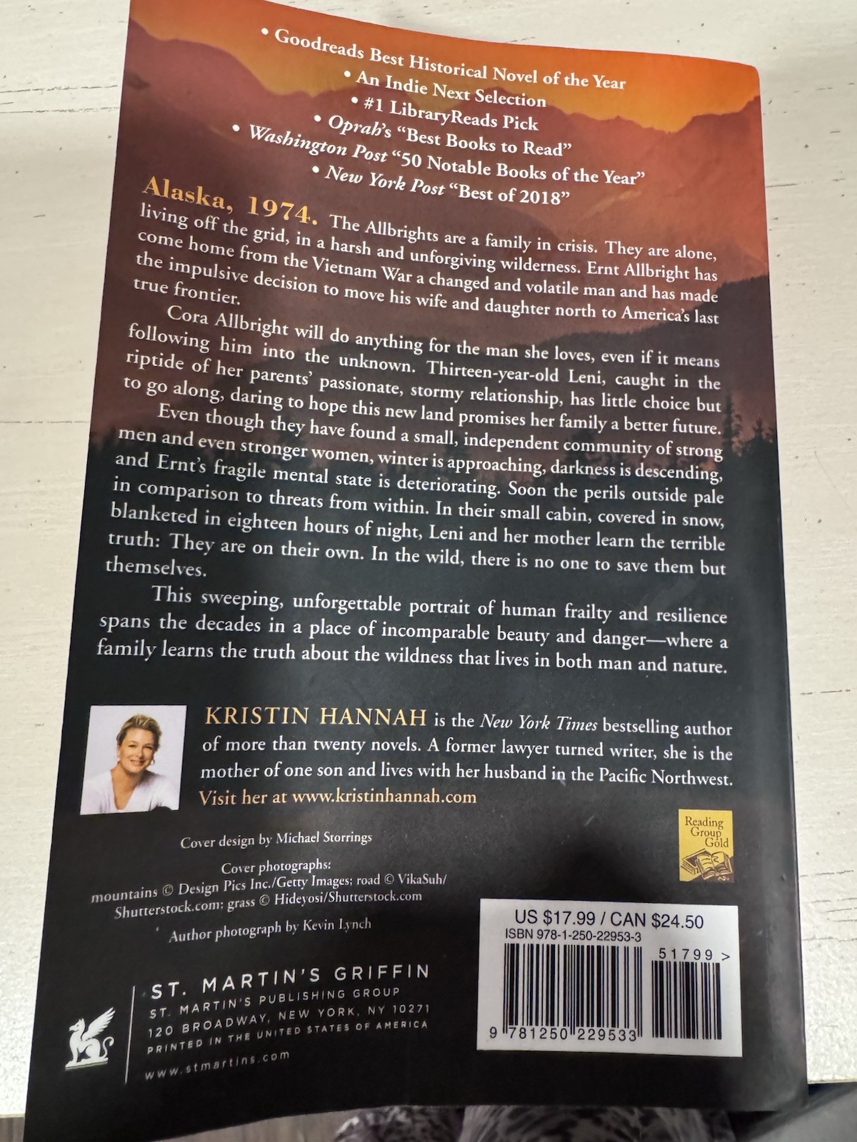 Great Alone : A Novel by Kristin Hannah (2019, Trade Paperback)