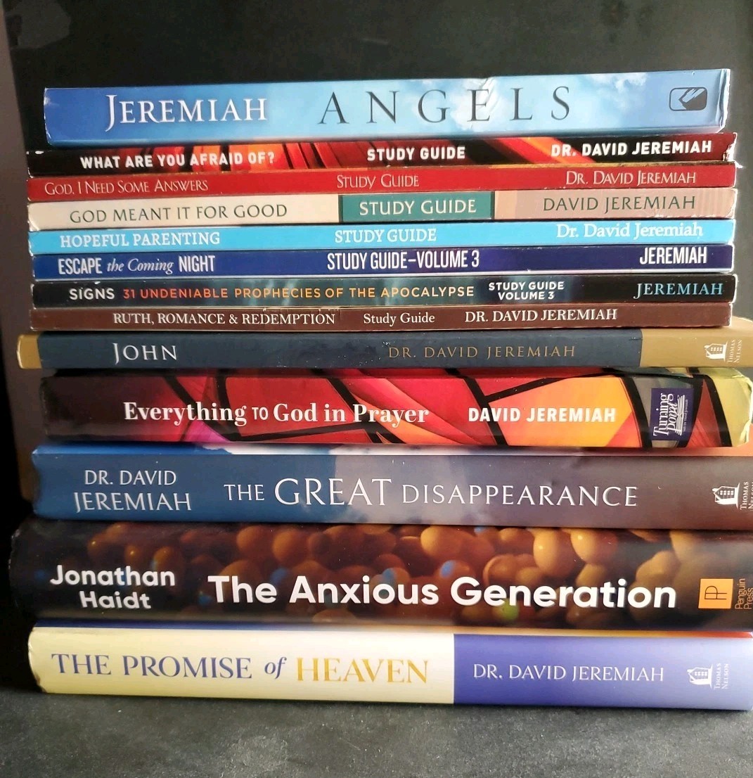 Dr David Jeremiah 13 Book Lot + The Anxious Generation HC