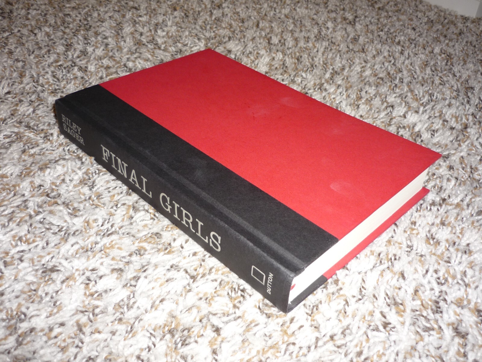 Final Girls by Riley Sager, 2017 Hardcover, First 1st Edition 3rd Print, DJ