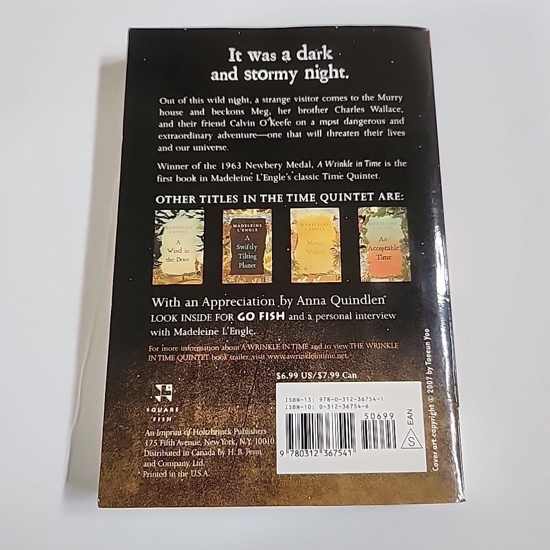 Madaleine L’Engle ~ A Wrinkle In Time ~ 2007, 1st Square Fish Edition, Paperback
