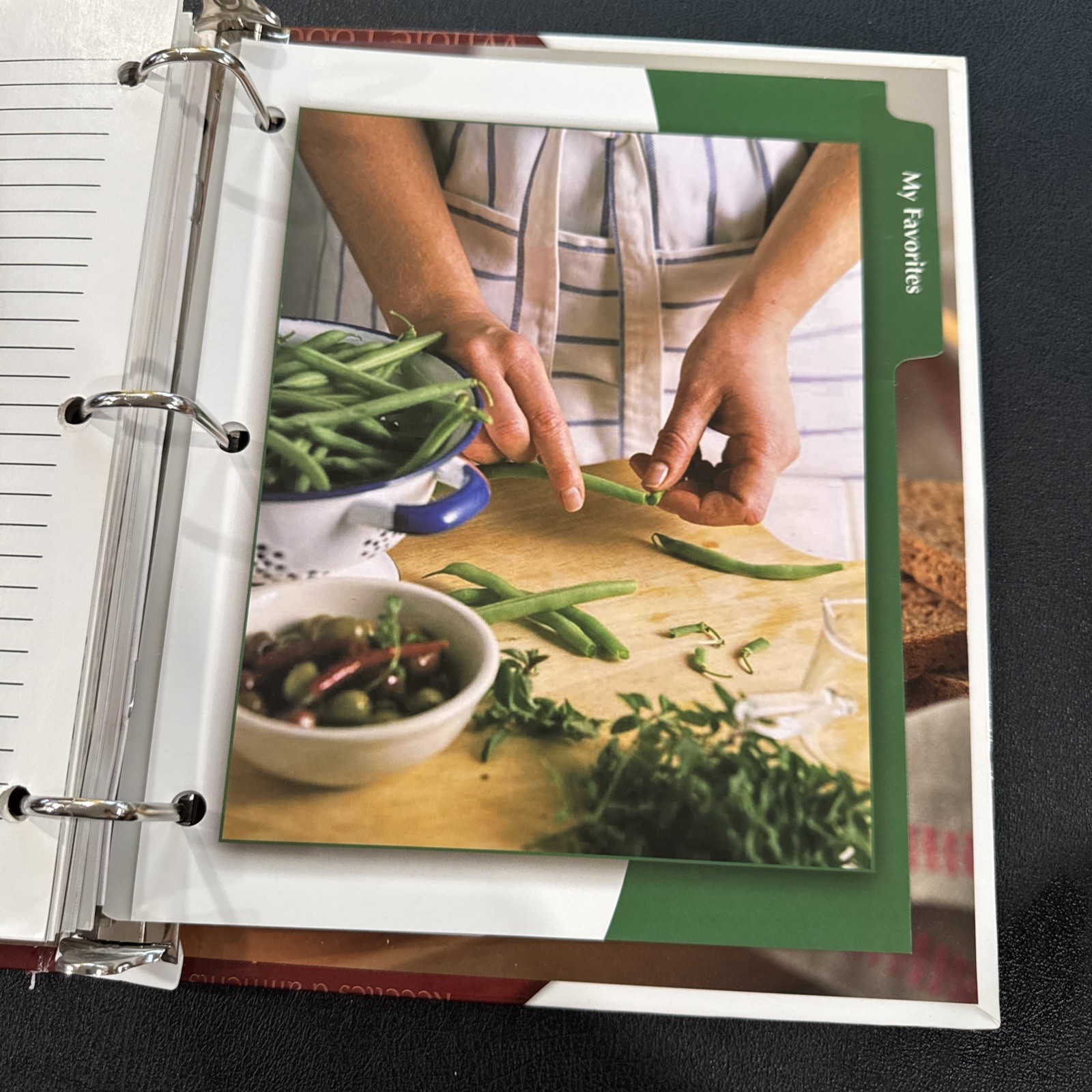 Vita-Mix Whole Food Recipes 3-Ring Binder and Owner’s Manual 5200 Recipes VGC