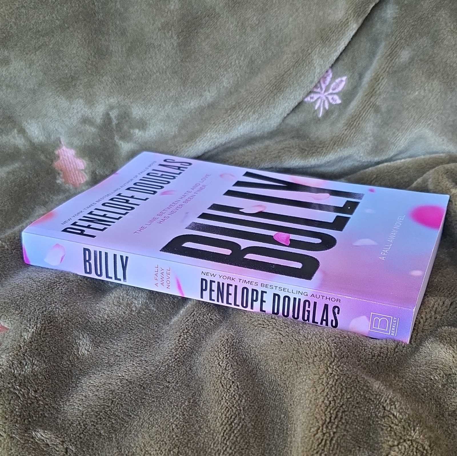 Penelope Douglas Bully The Fall Away Ser. 2016 Trade Paperback Romance