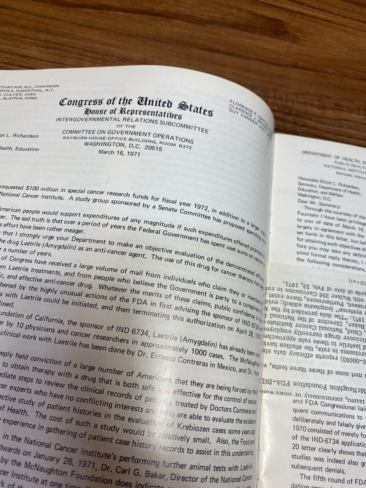 1971 Cancer News Journal Featuring Dr. Kelley Ecological Cancer Approach