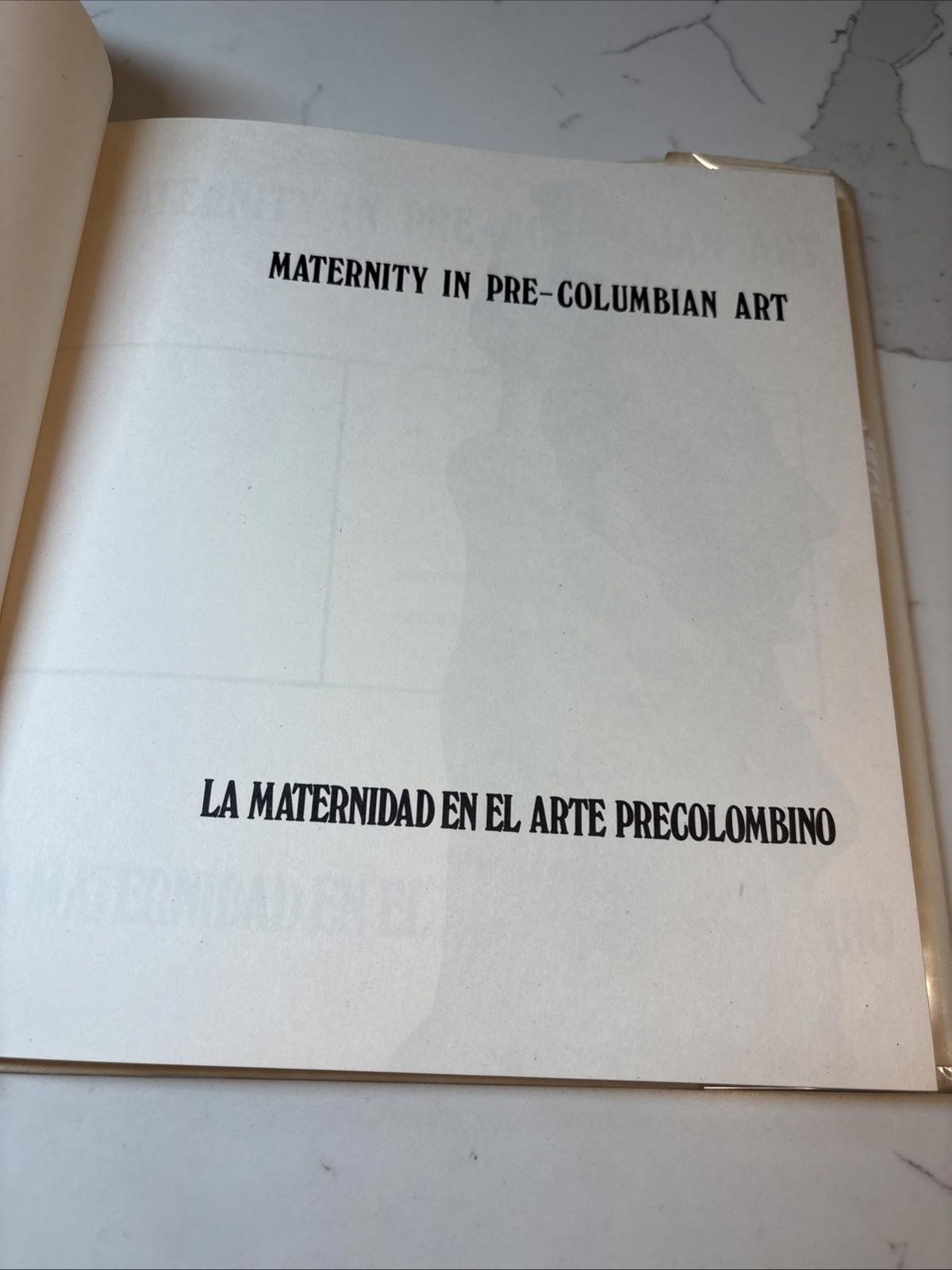 Maternity in Pre-Columbian Art La Maternidad en el Arte Llerena 1970