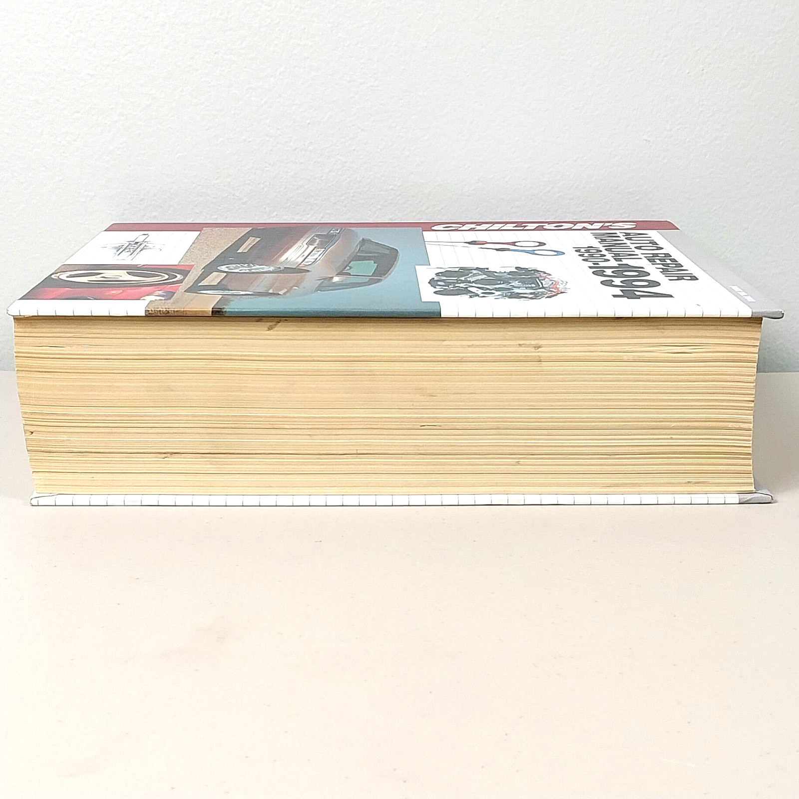 Vintage Chilton’s Auto Repair Manual 1990-1994 Hardback Book 1993