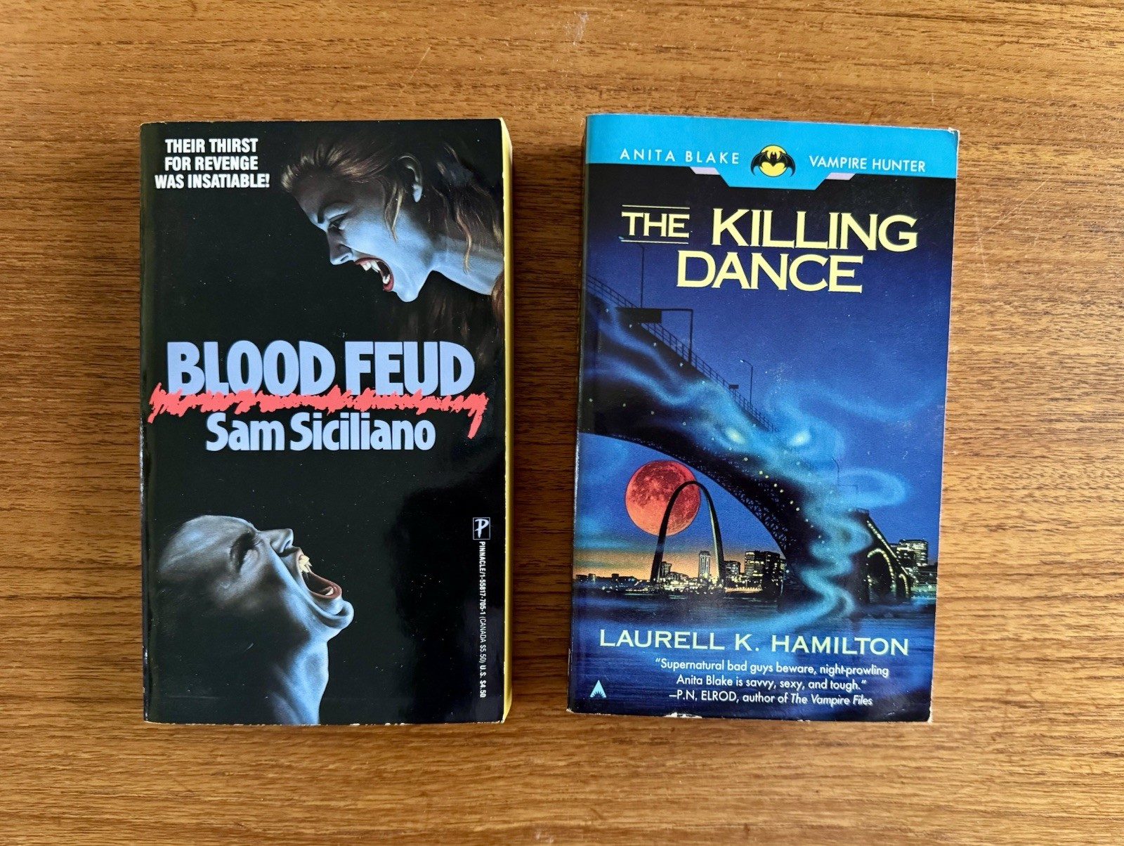VAMPIRE Dracula PAPERBACK Book LOT Horror PN ELROD Les Daniels DAN SIMMONS++