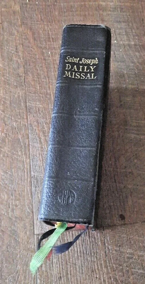 Saint Joseph Daily Missal Rev. Hugo H. Hoever 1961 Revised Edition Catholic Book