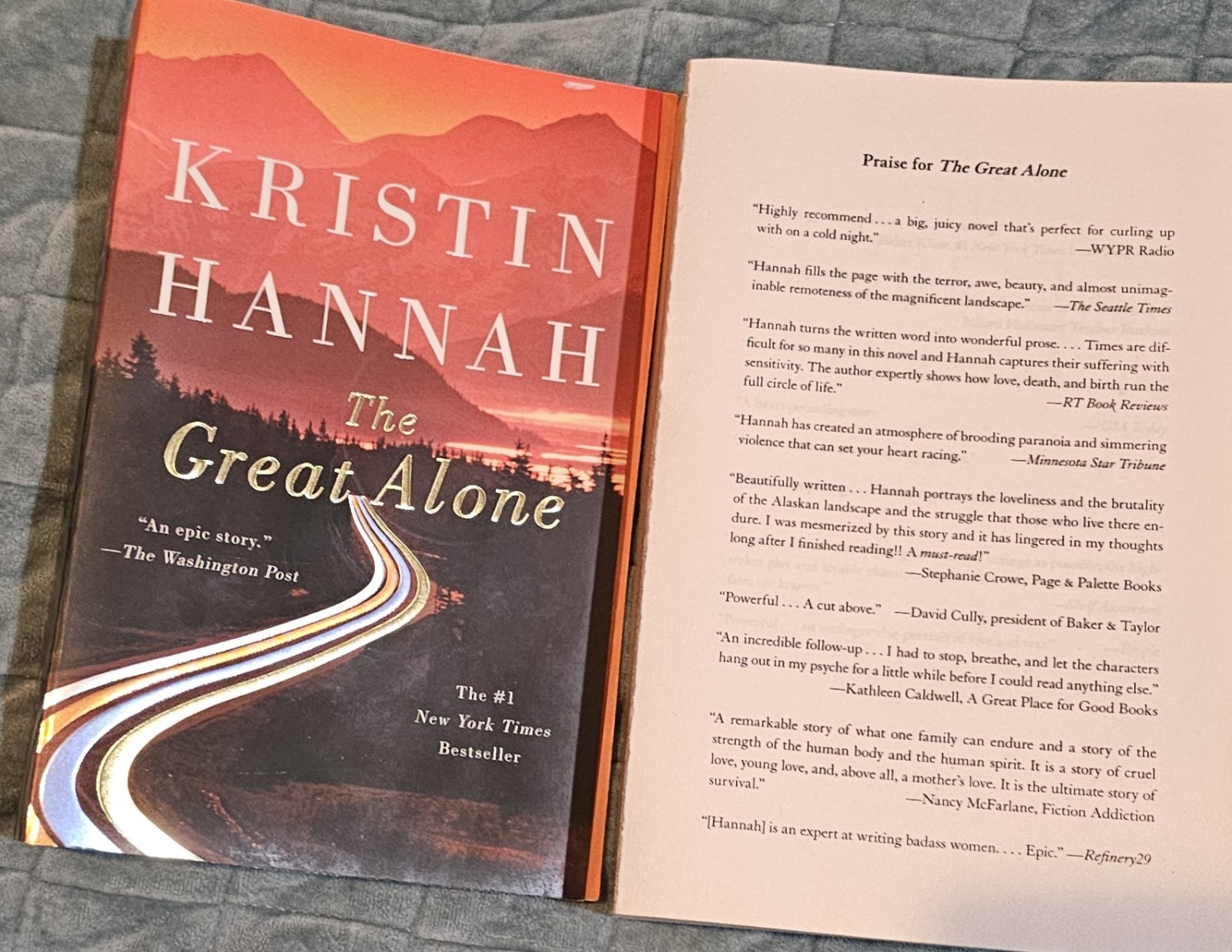 Great Alone : A Novel by Kristin Hannah (2019, Trade Paperback)