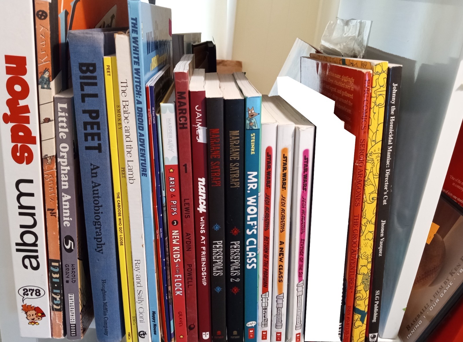 Mixed Lot : Graphic Novels / Children’s Books — PLS READ DESCRIPTION