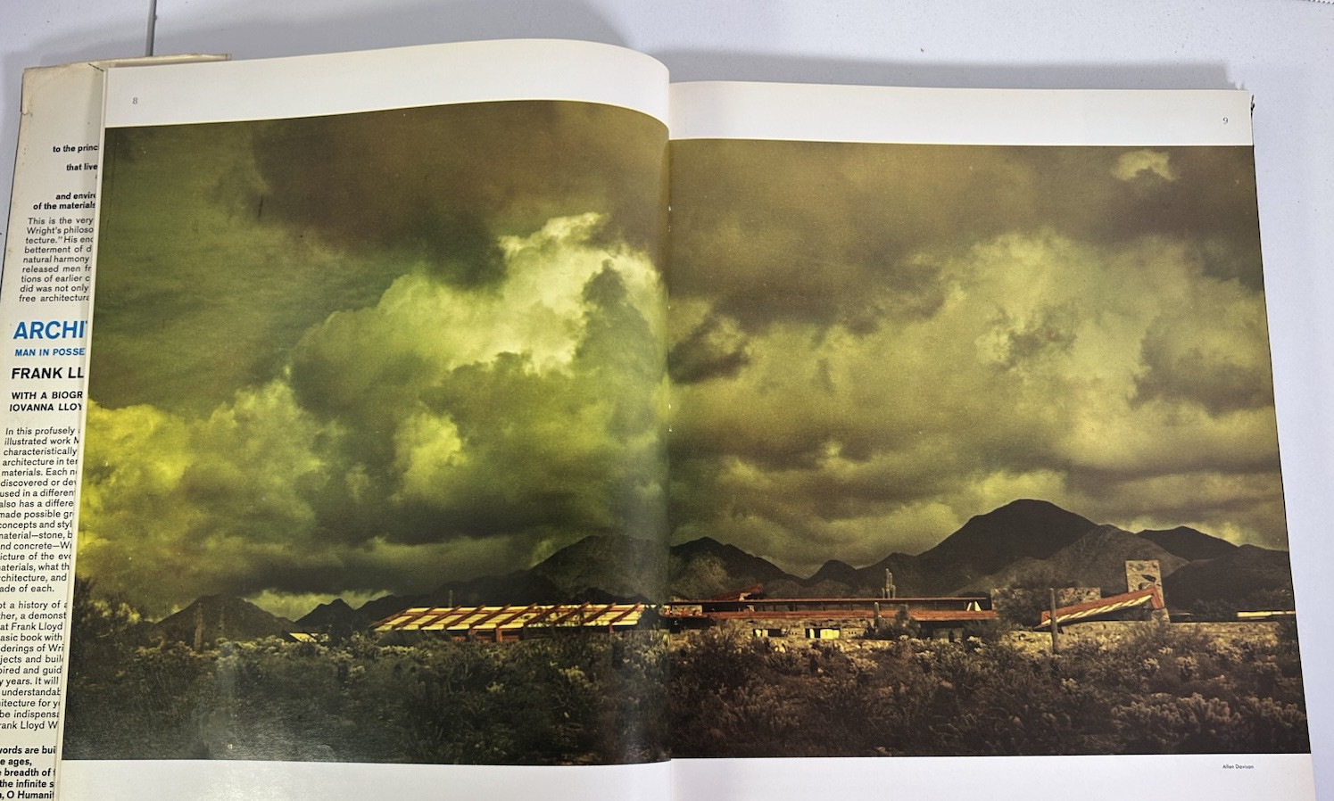 Architecture Man in Possession of His Earth Frank Lloyd Wright HCDJ MCM 1962