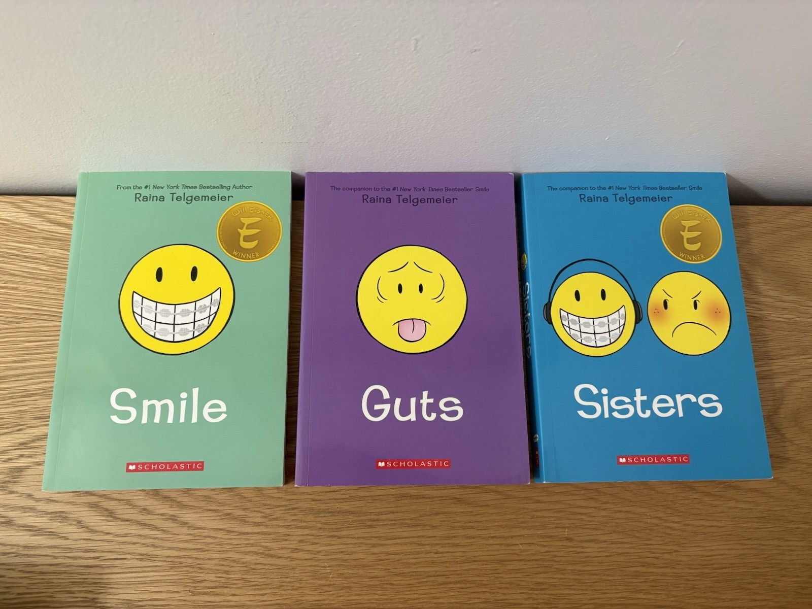 Smile Guts Sisters 3 Books Set Raina Telgemeier Tween EXCELLENT Graphic Novel