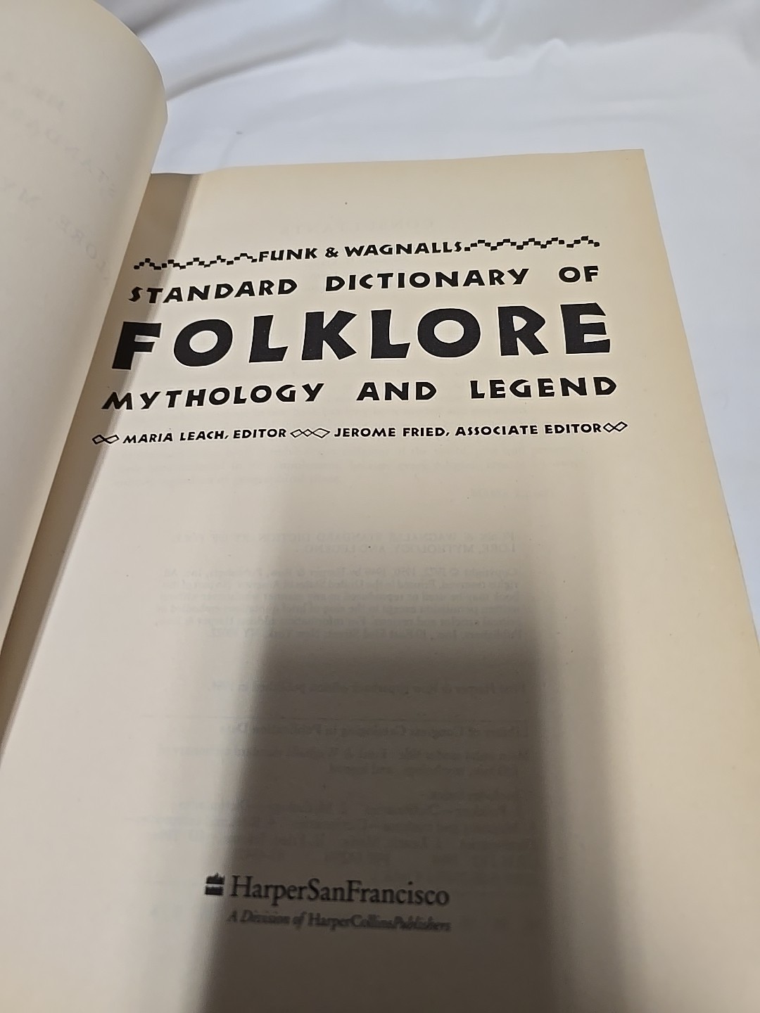 Funk & Wagnalls Standard Dictionary of Folklore, Mythology, and Legend –