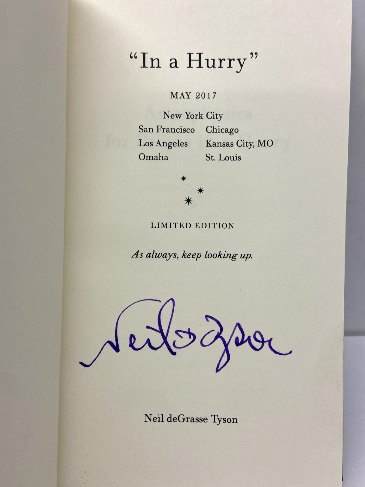 Neil DeGrasse Tyson SIGNED AUTOGRAPHED Astrophysics For People In A Hurry 1st Ed