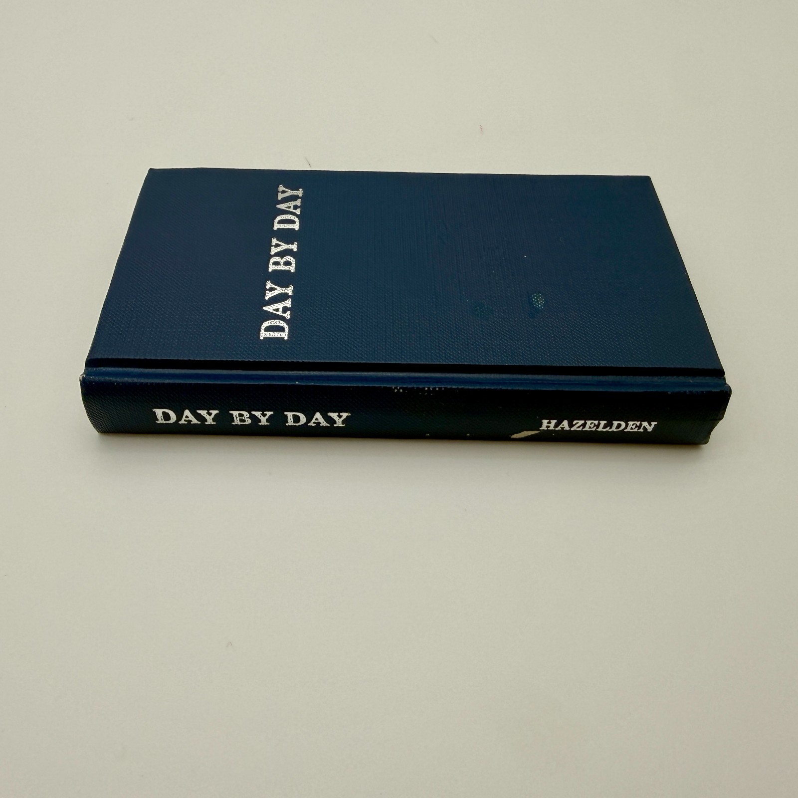 DAY BY DAY By Hazelden AA Recovery One dDay at a Time – Hardcover 1974