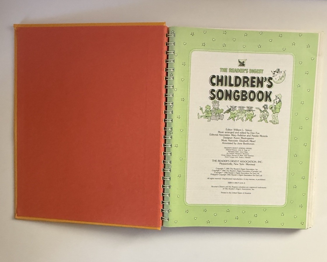 The Reader’s Digest Children’s Songbook 1985 HC Spiral Bound With Words Booklet