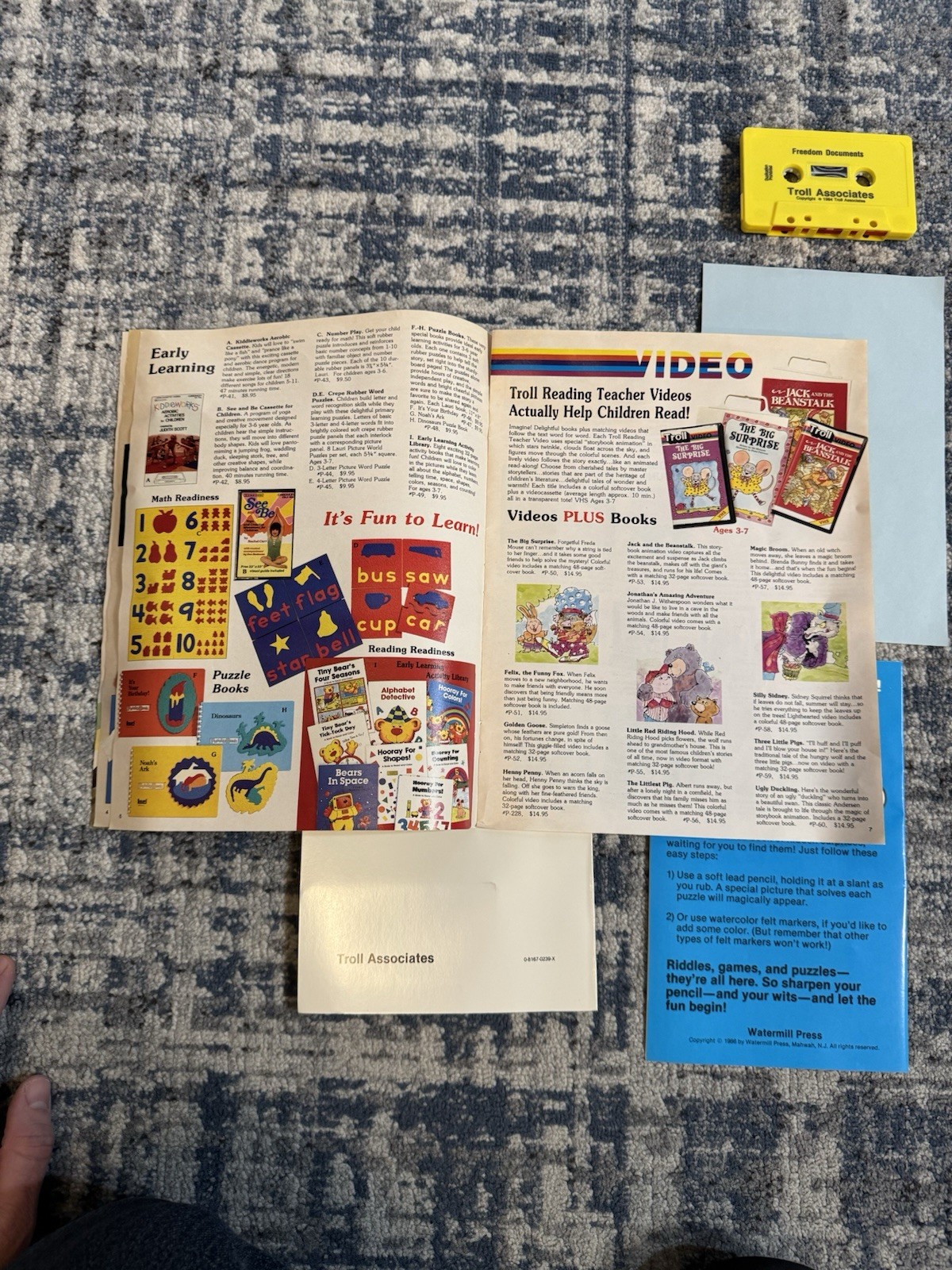 Vintage Scholastic 1980’s TROLL BOOK CLUB Teacher FLYER BOOKLET BAG SET w/ Tape