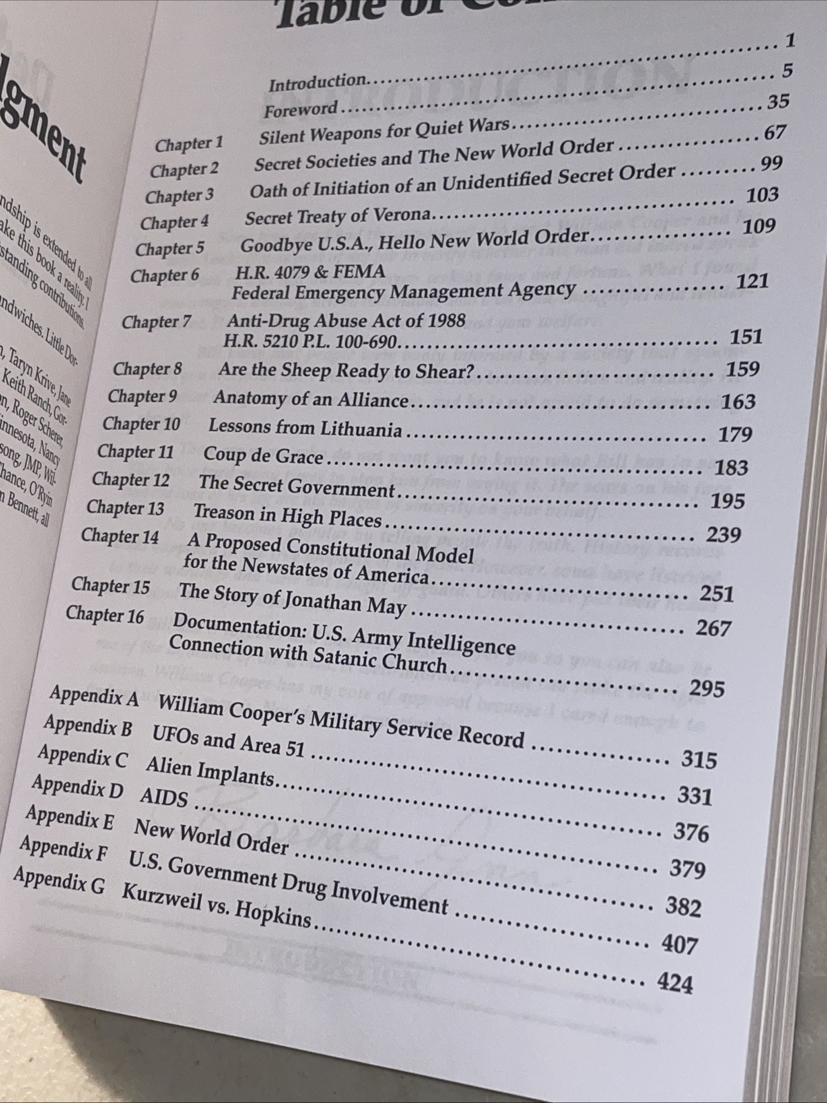 Behold a Pale Horse William Cooper Revised CFR Foldout NWO UFO Secret Conspiracy