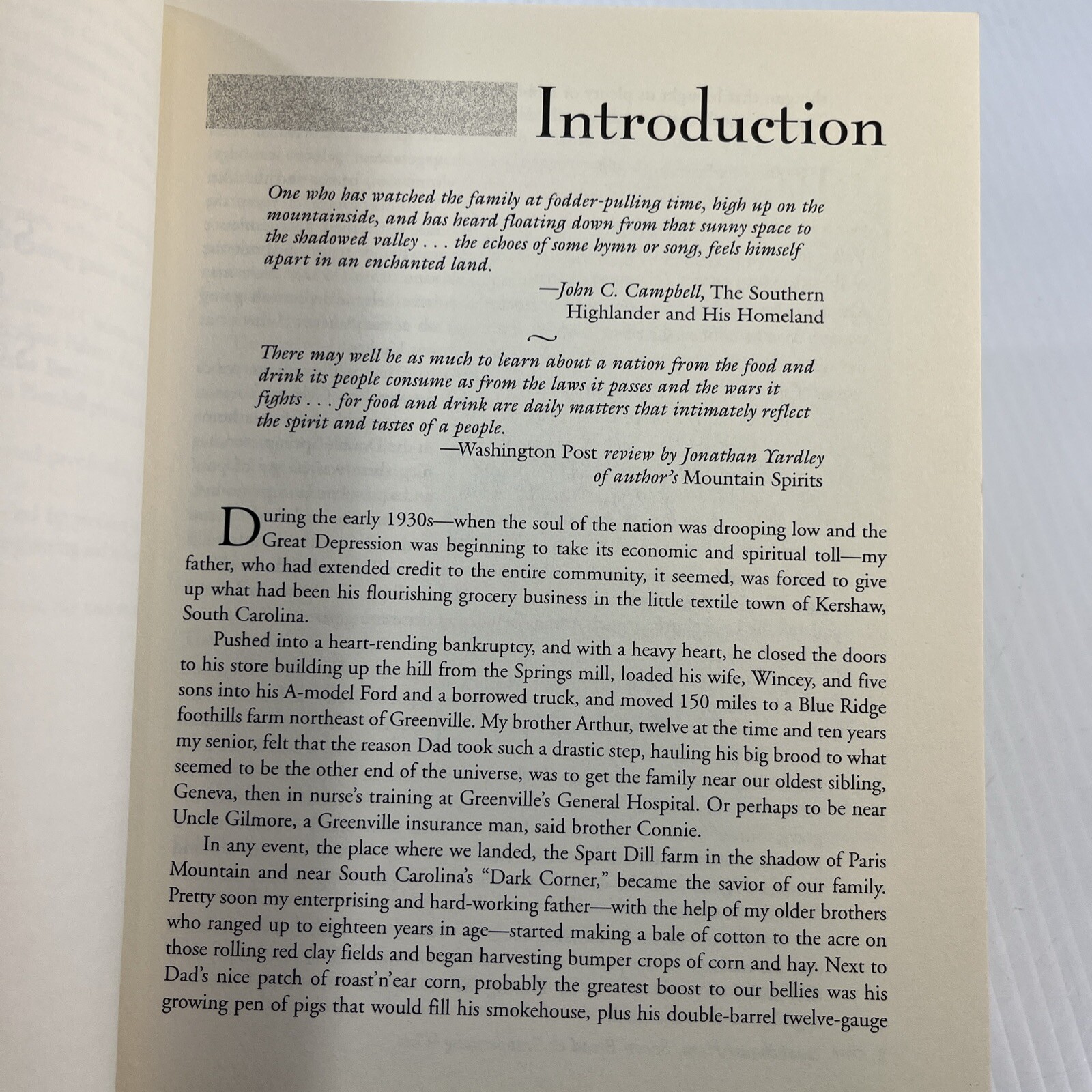 Smokehouse Ham, Spoon Bread & Scuppernong Wine: The Folklore and Art of Southern