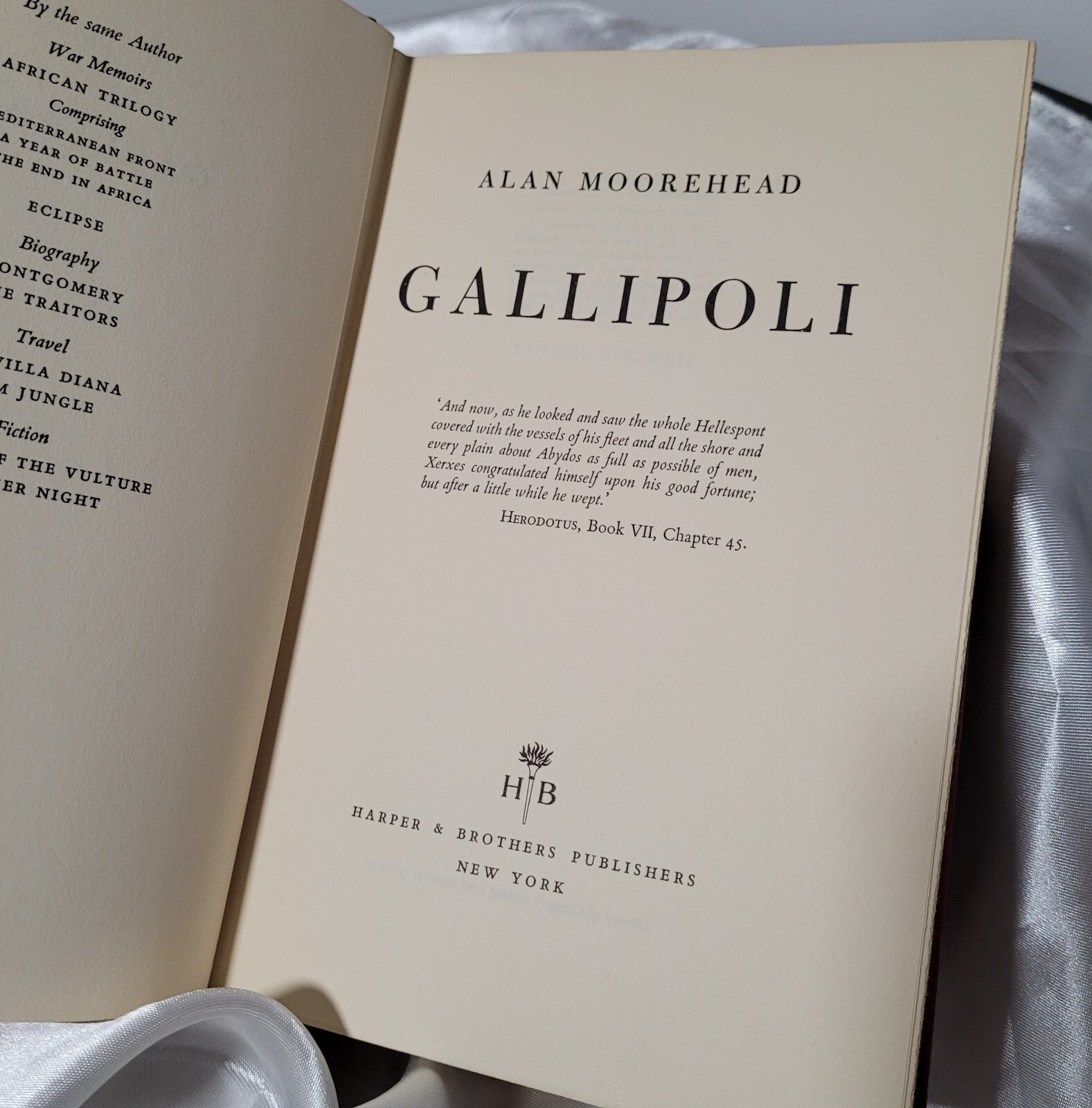 Set of 2 WW1 Hardcovers: Gallipoli and 1918