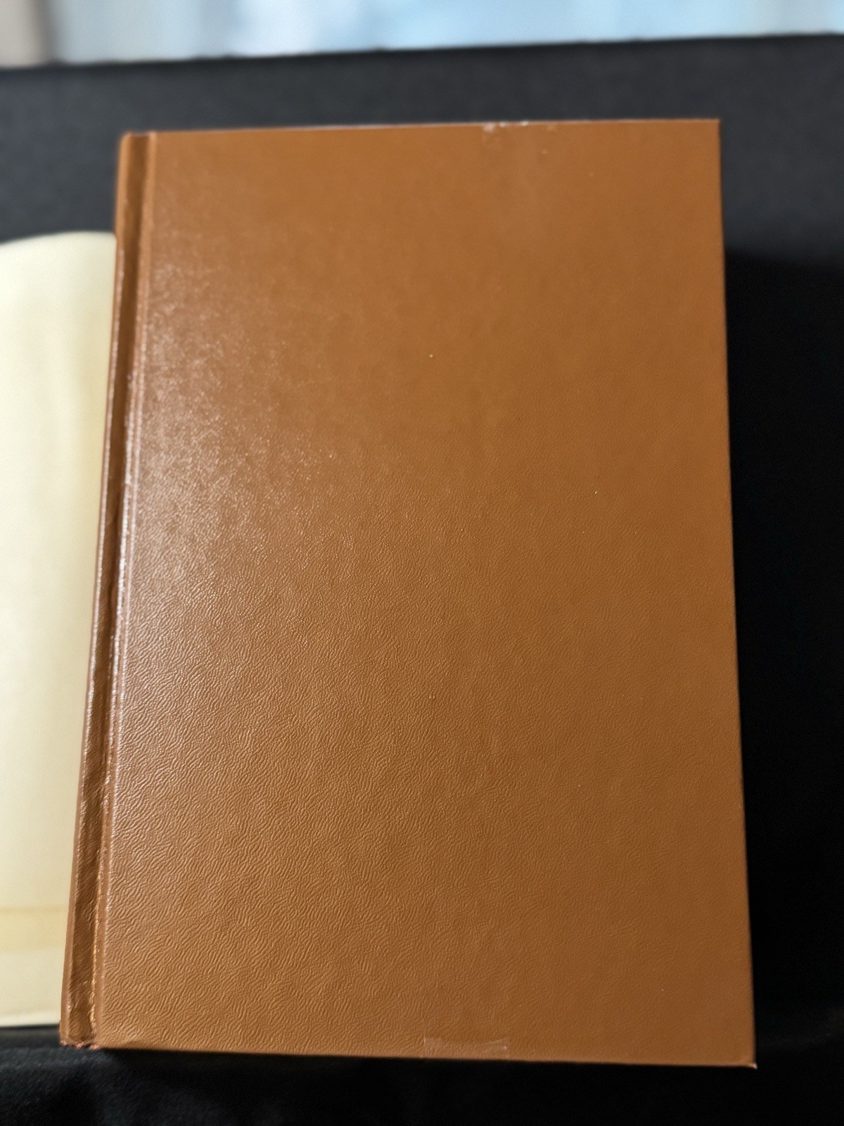 Asimov’s Guide to Shakespeare | by Isaac Asimov | HC/DJ | Avenel | 1978 |