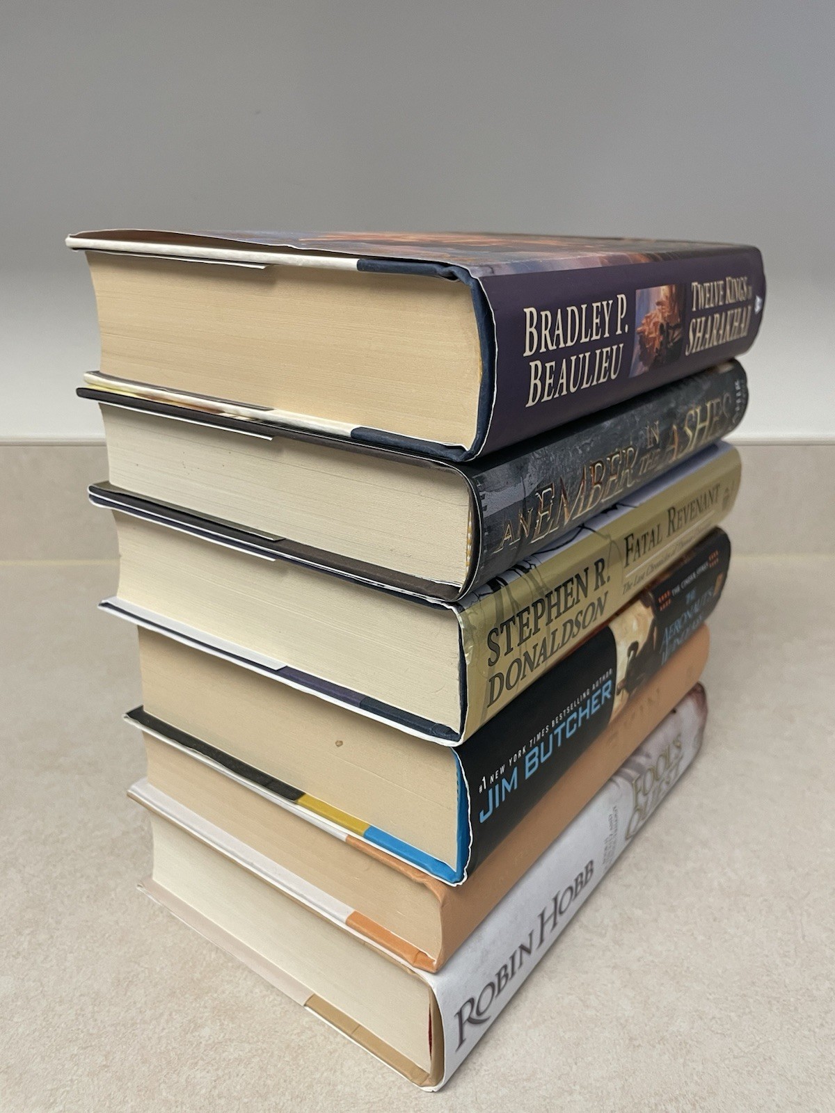 Lot of 6 Fantasy HC Books Jim Butcher Robin Hobb Sabaa Tahir Donaldson Beaulieu