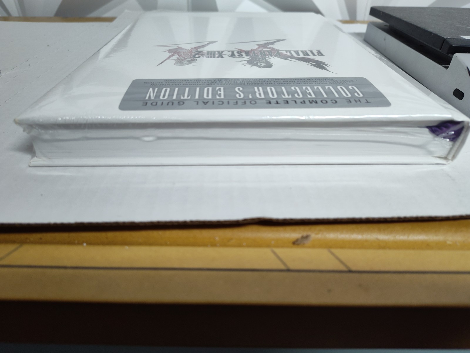 Final Fantasy XIII-2 : The Complete Official Guide – Collector’s Edition *READ*