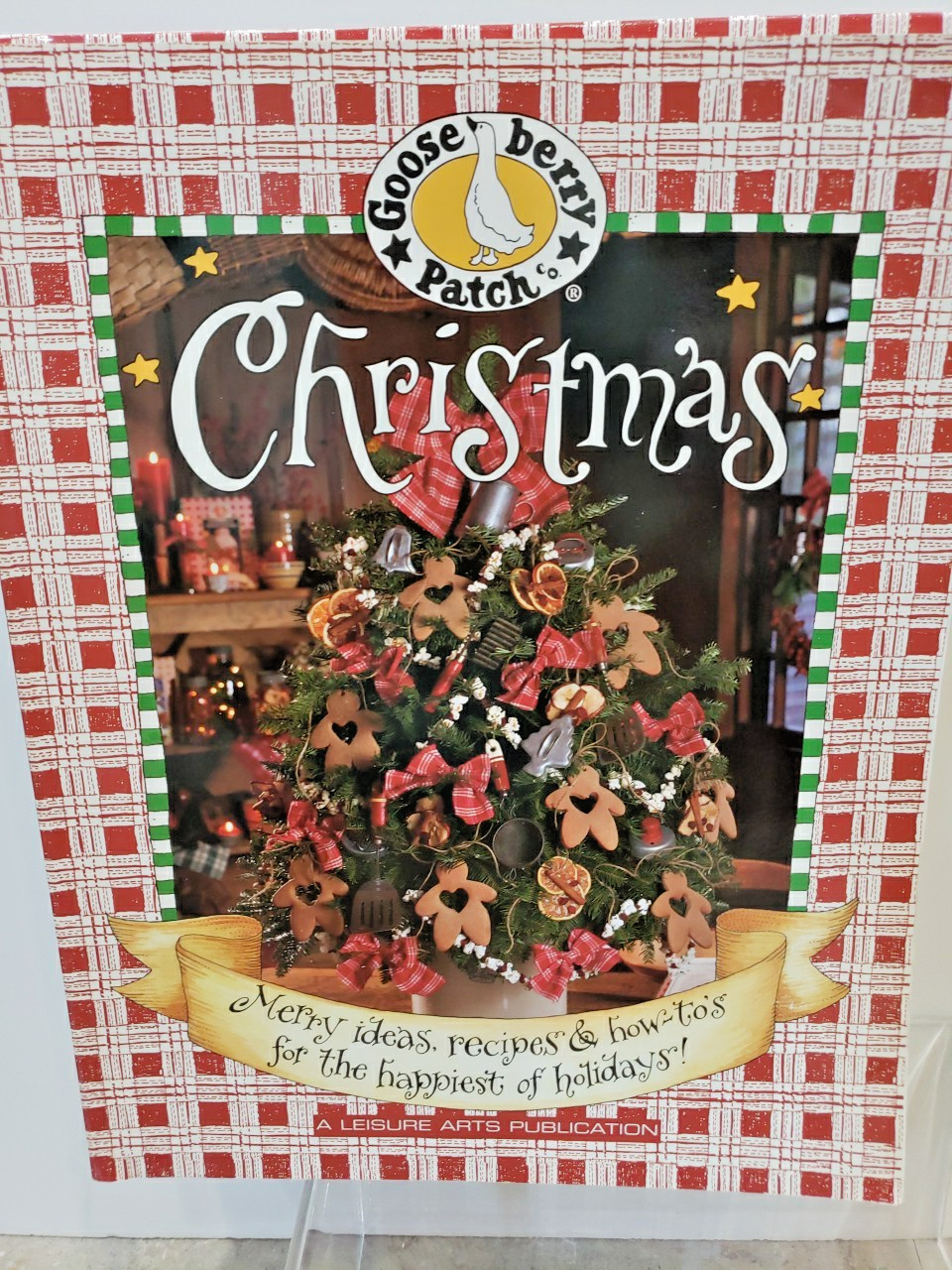 Lot of 5 Gooseberry Patch Christmas Holidays Cookbooks Crafts Book 1,2,3,4,6 EUC