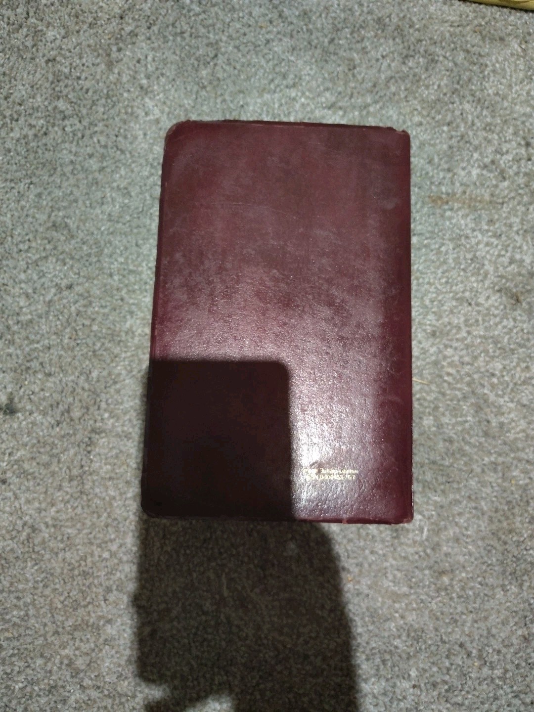 King James Version Giant Print Imitation Leather Burgundy