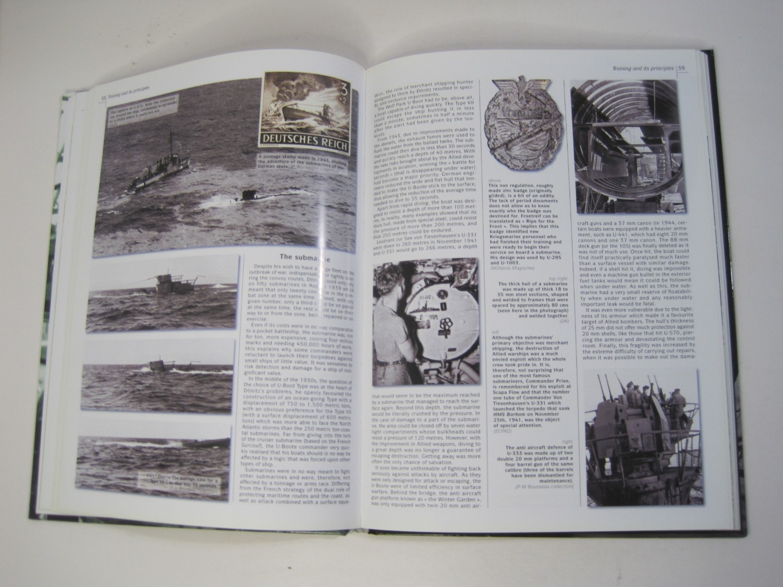 2 Hardcover Histoire & Collections U-Boote Books – U-Boote 1935-1945 and Crews