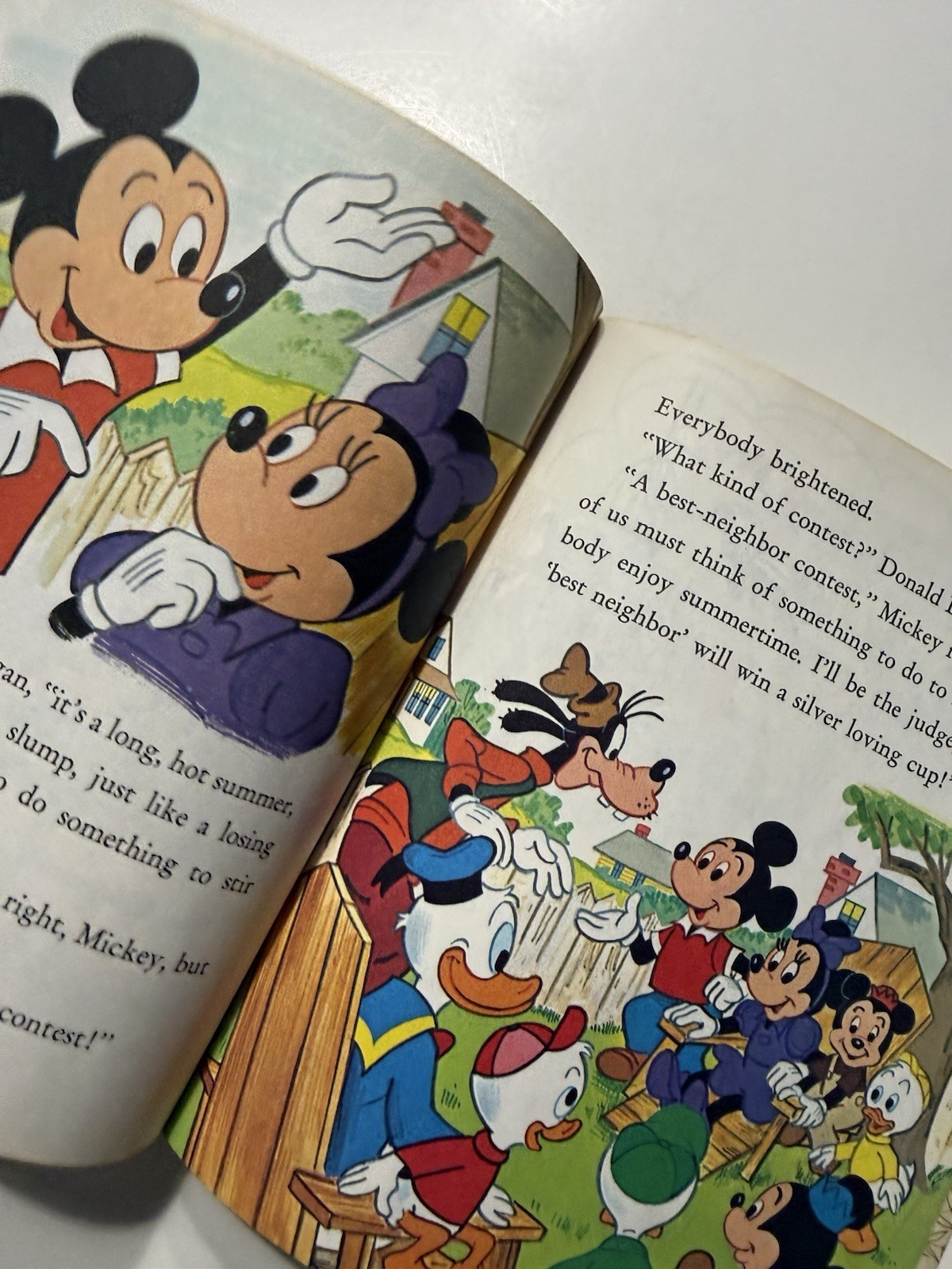 Walt Disney Mickey Mouse Best-Neighbor Contest Little Golden Book 1980 VTG