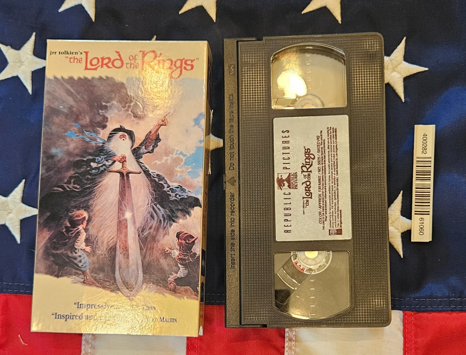 JRR Tolkien Hobbit Lord of the Rings Return of the King VHS Movies 1 Sealed