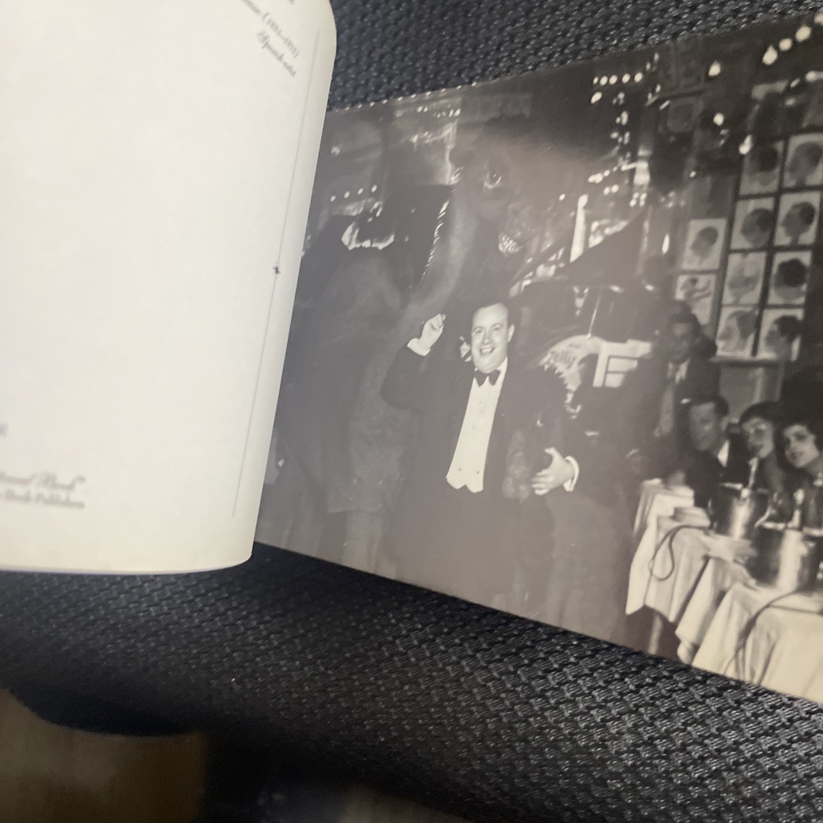 Paris in the 20s Postcard Book Unforgettable Romance 30 Eloquent photos 1st Prnt