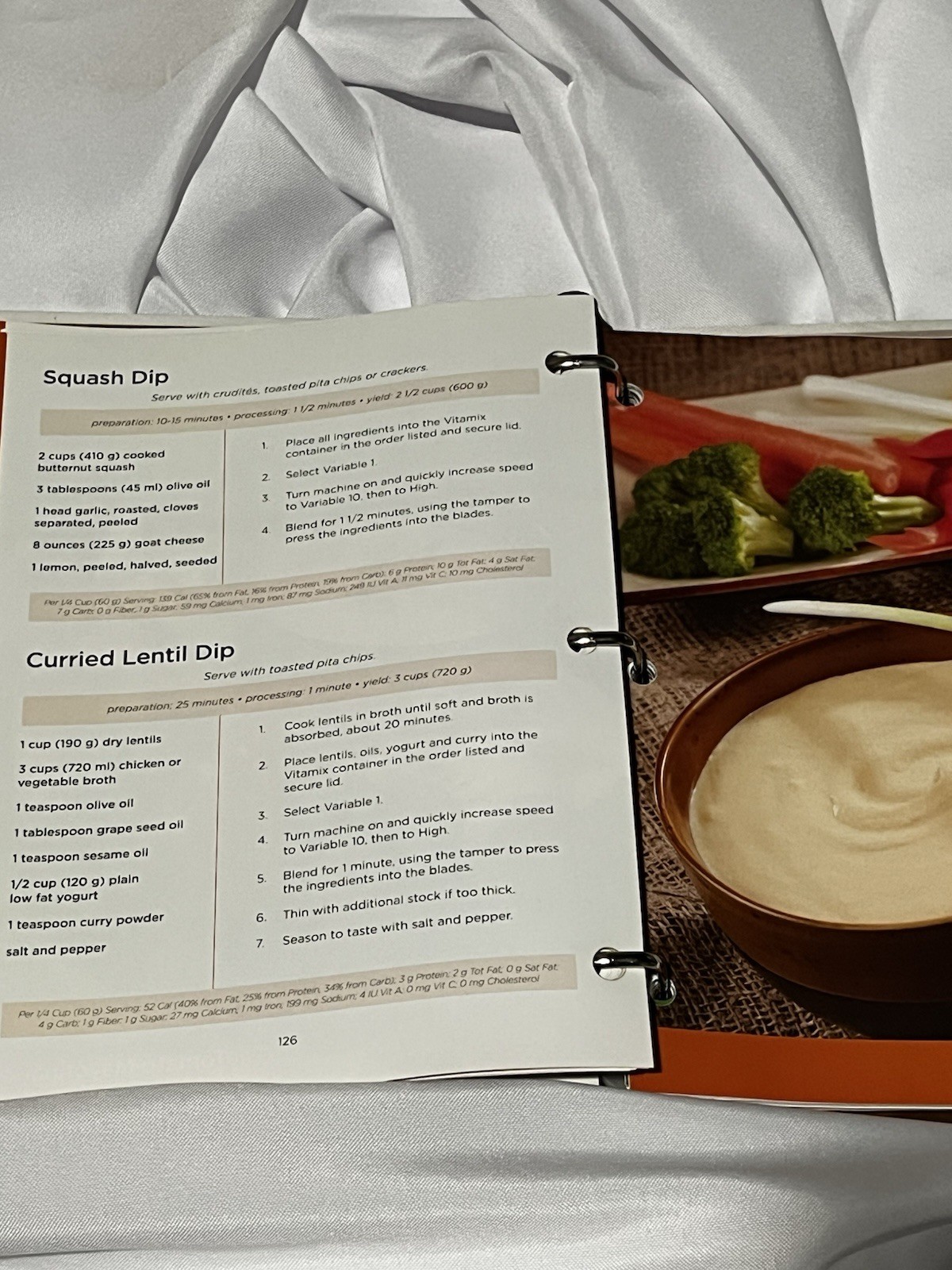 Vita-Mix Whole Food Recipes Ring Binder Cookbook 2011 English