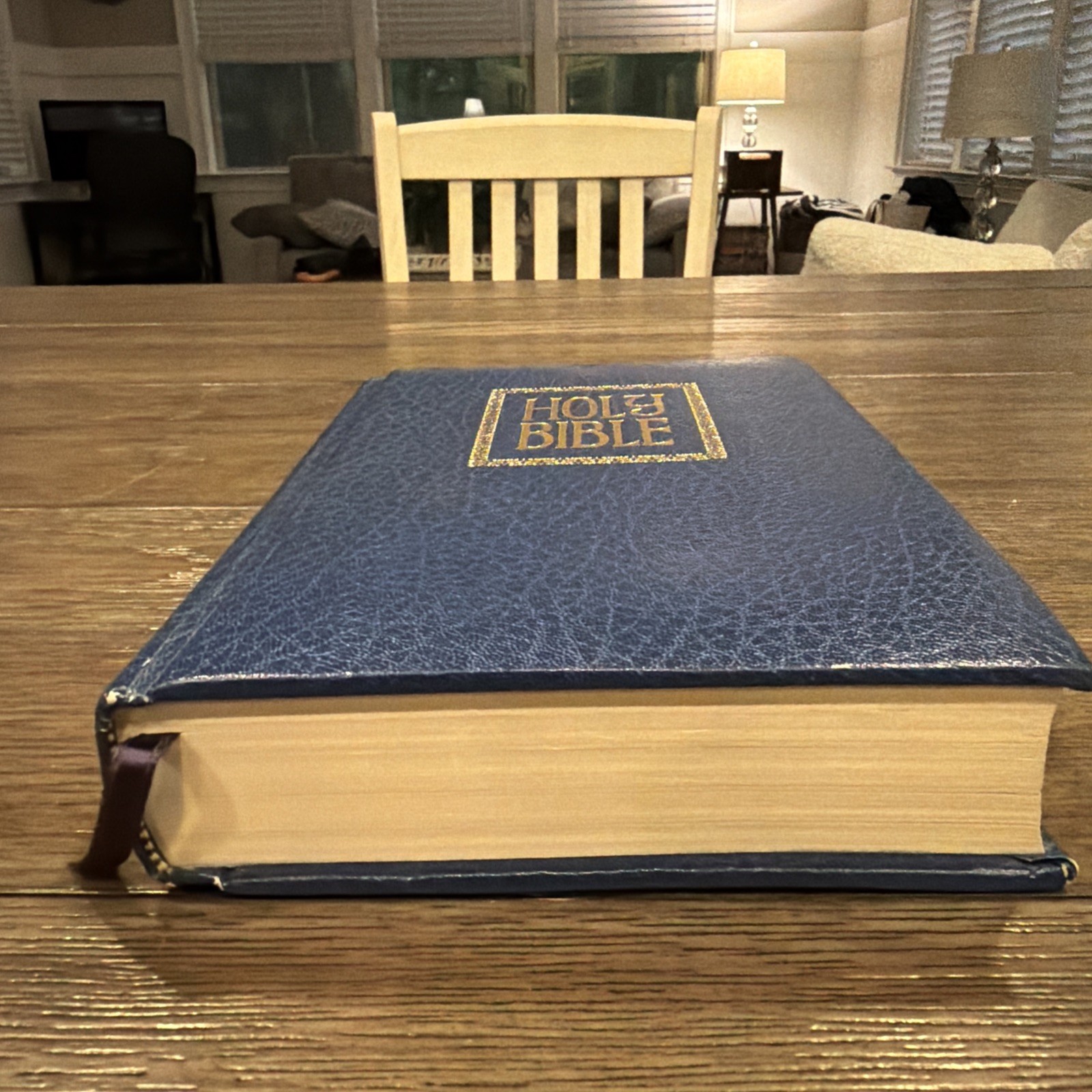 Vintage 1976 Thomas Nelson KJV Holy Bible Giant Print Reference Red Letter Blue