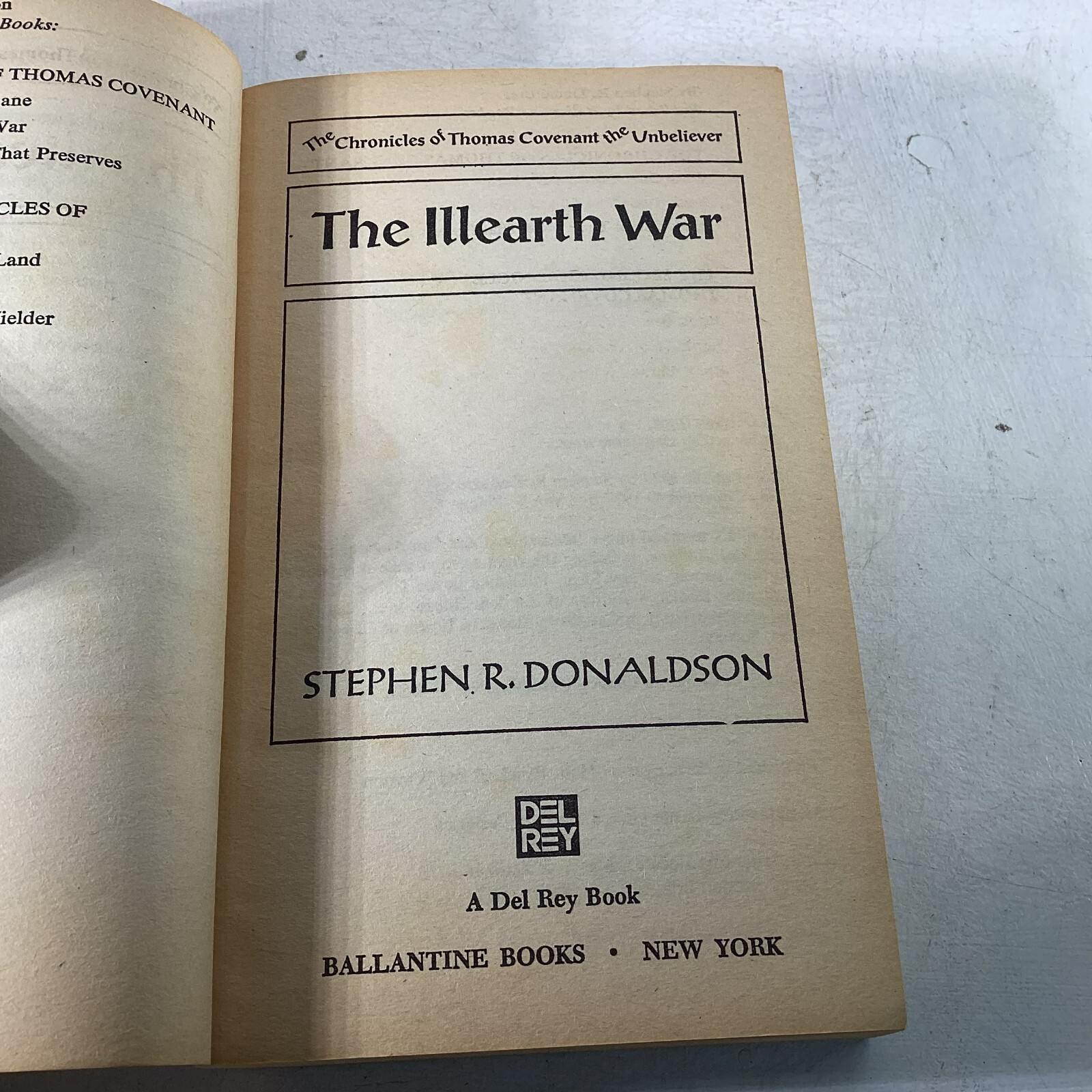 Donaldson The Chronicles of Thomas Covenant the Unbeliever 1-3 PB 1980s VG