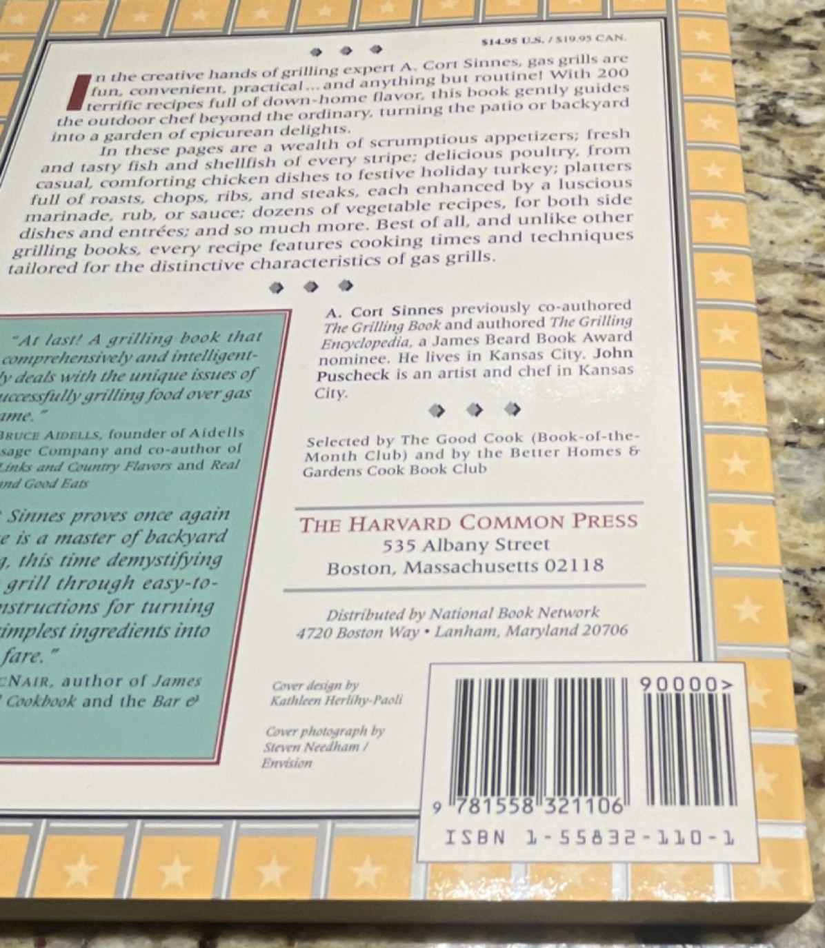 A. Cort Sinnes Gas Grill Gourmet Trade Paperback Harvard Common Press 1996