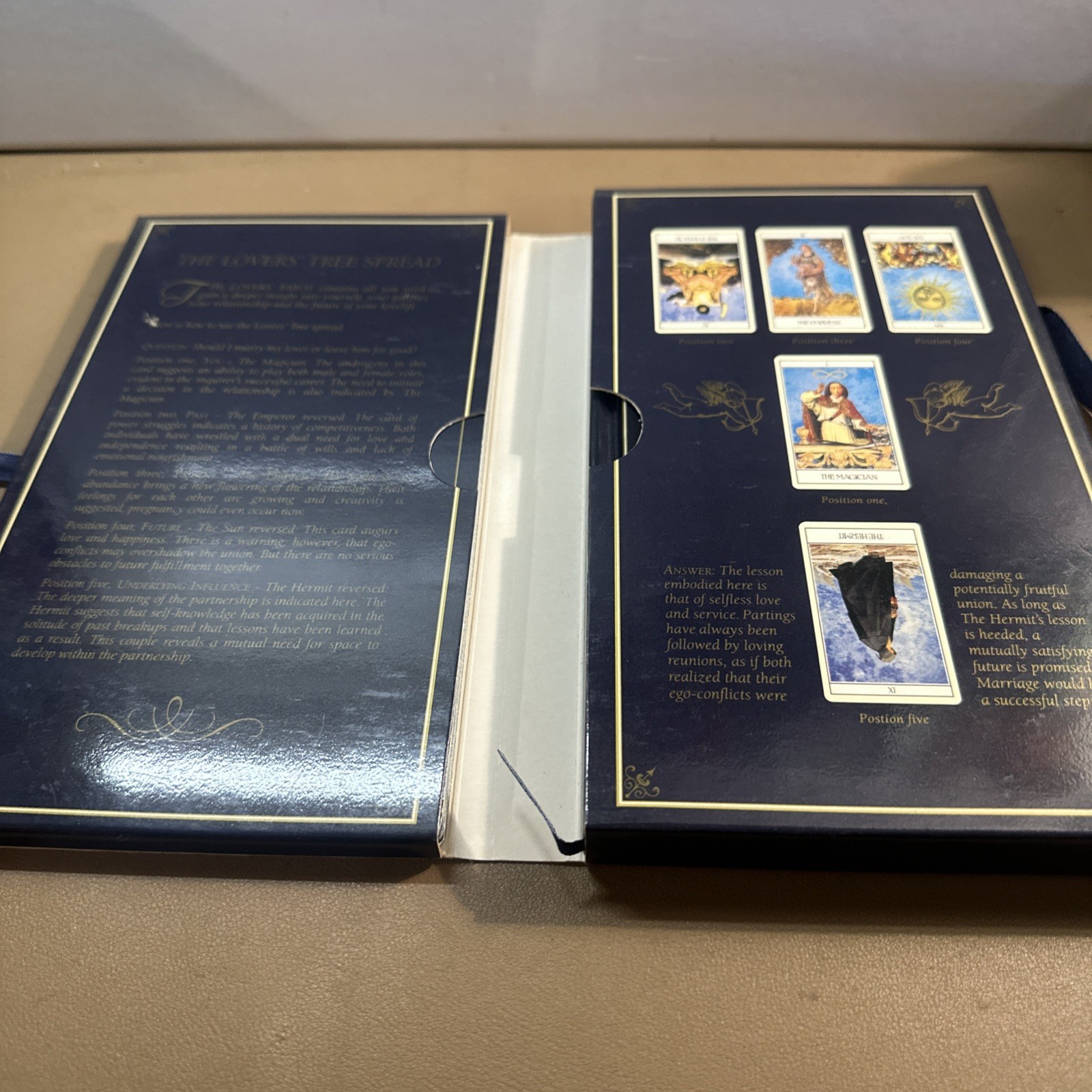 The Lovers‘ Tarot: For Affairs of the Heart – Hardcover, by Lyle Jane – Good