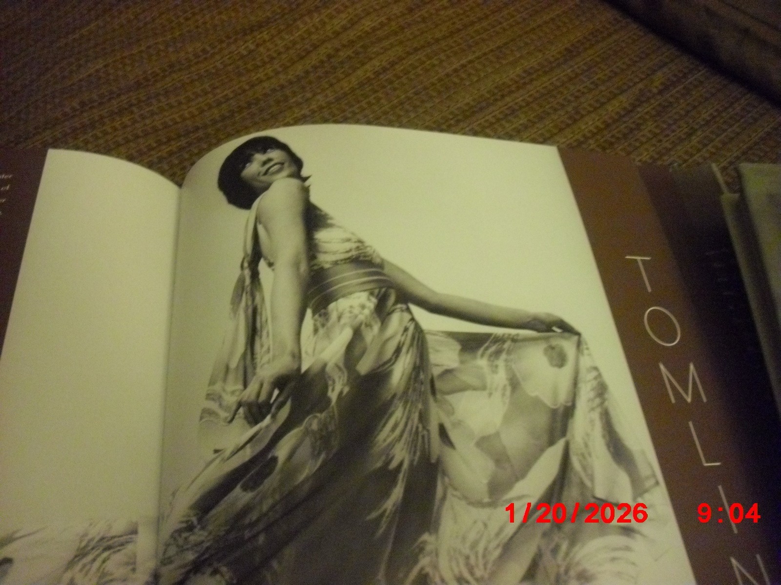 Divas!: The Fabulous Photography of Kenn Duncan by Stephen M. Silverman WOW!