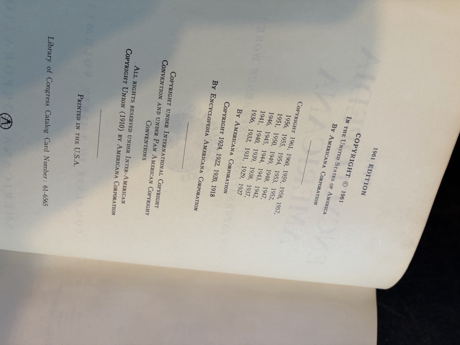 (BK1) Used Book: 1961 Encyclopedia Americana Volume 23 „Pumps to Russellville“