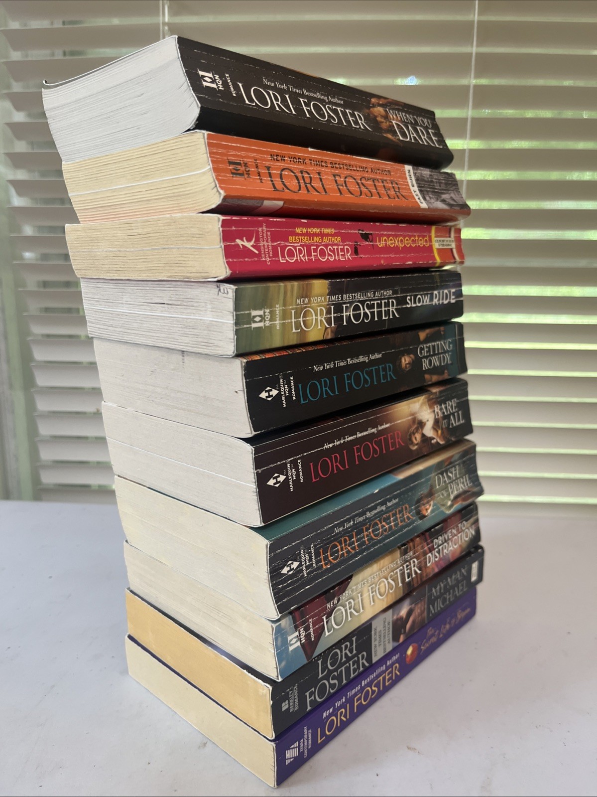 Lot of 10 – Lori Foster – Romance – Free Shipping
