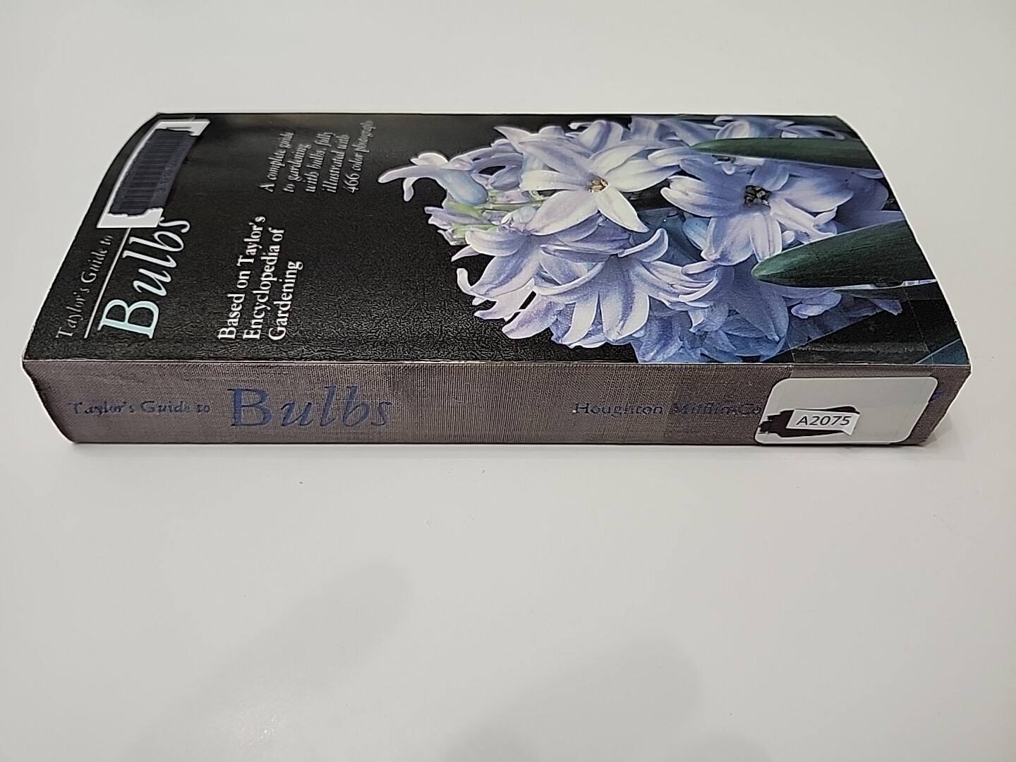 Taylor’s Guide to Bulbs (Taylor’s Guides to Gardening) by , Good Book